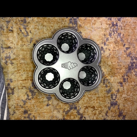 Nordic Ware Kitchen Nordic Ware Ice Cream Cone Cupcake Pan Poshmark